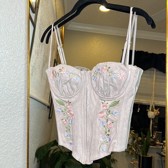 HOUSE OF CB 'Petunia' Light Lavender Embroidered Corset NWOT - Picture 7 of 10